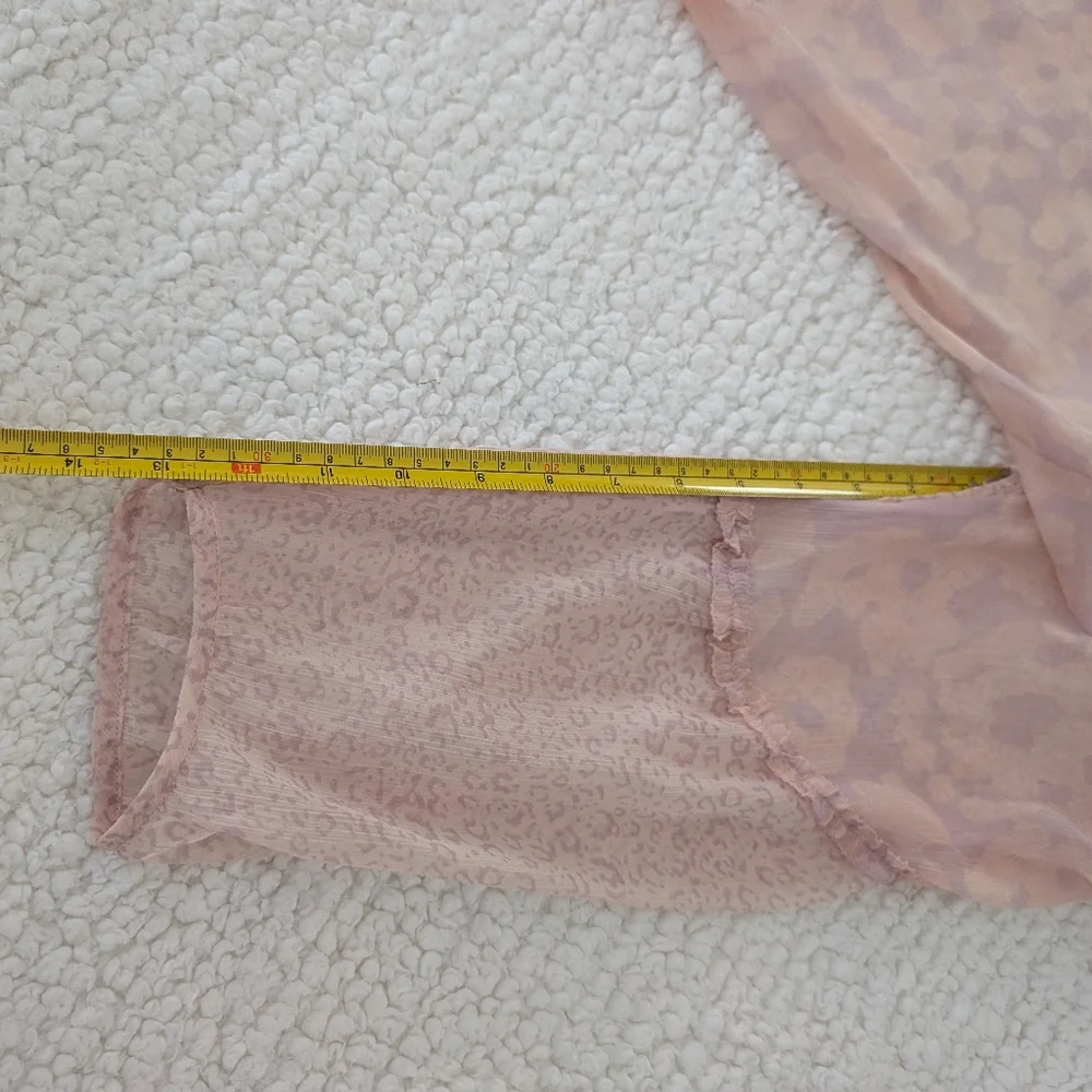 American Eagle Women's Large Sheer Top - Picture 3 of 6